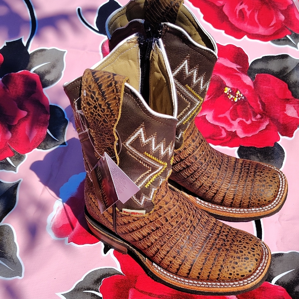 Brown Textured Cowboy Boots